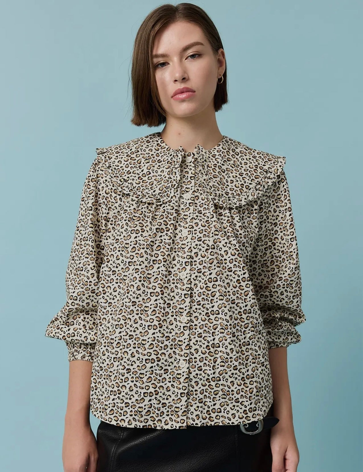 Sisa Leopard Collared Top