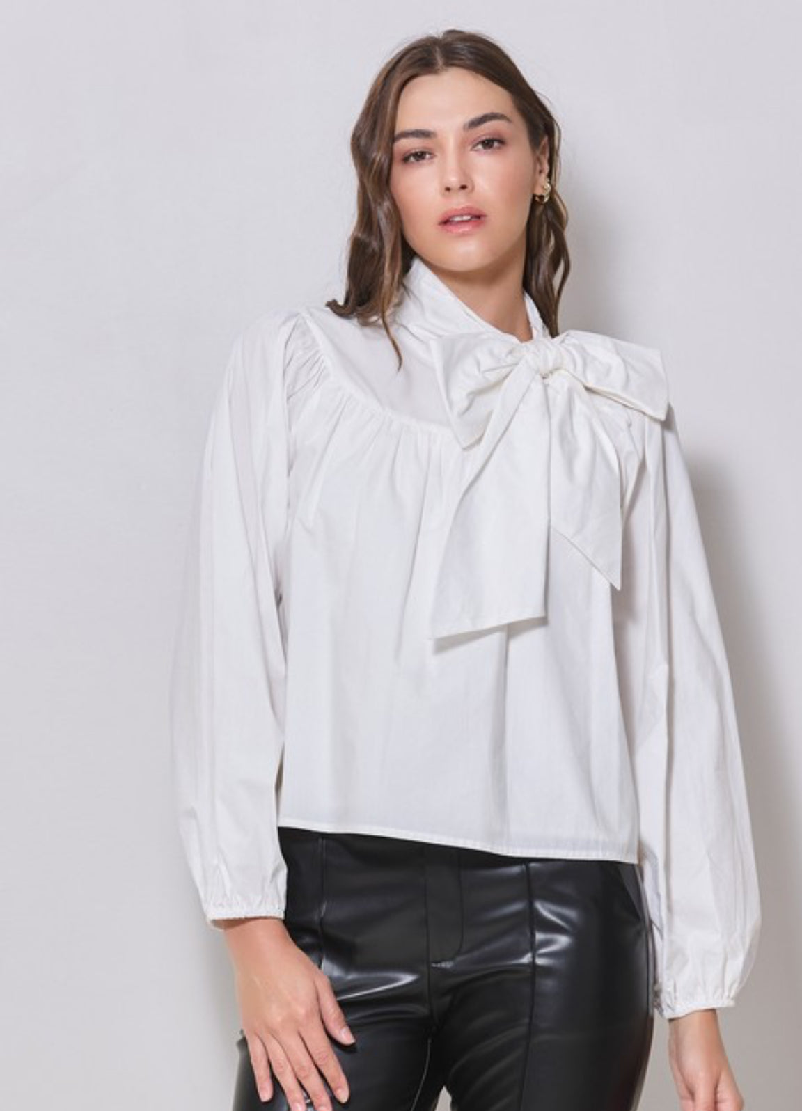 No Pout Bow Blouse